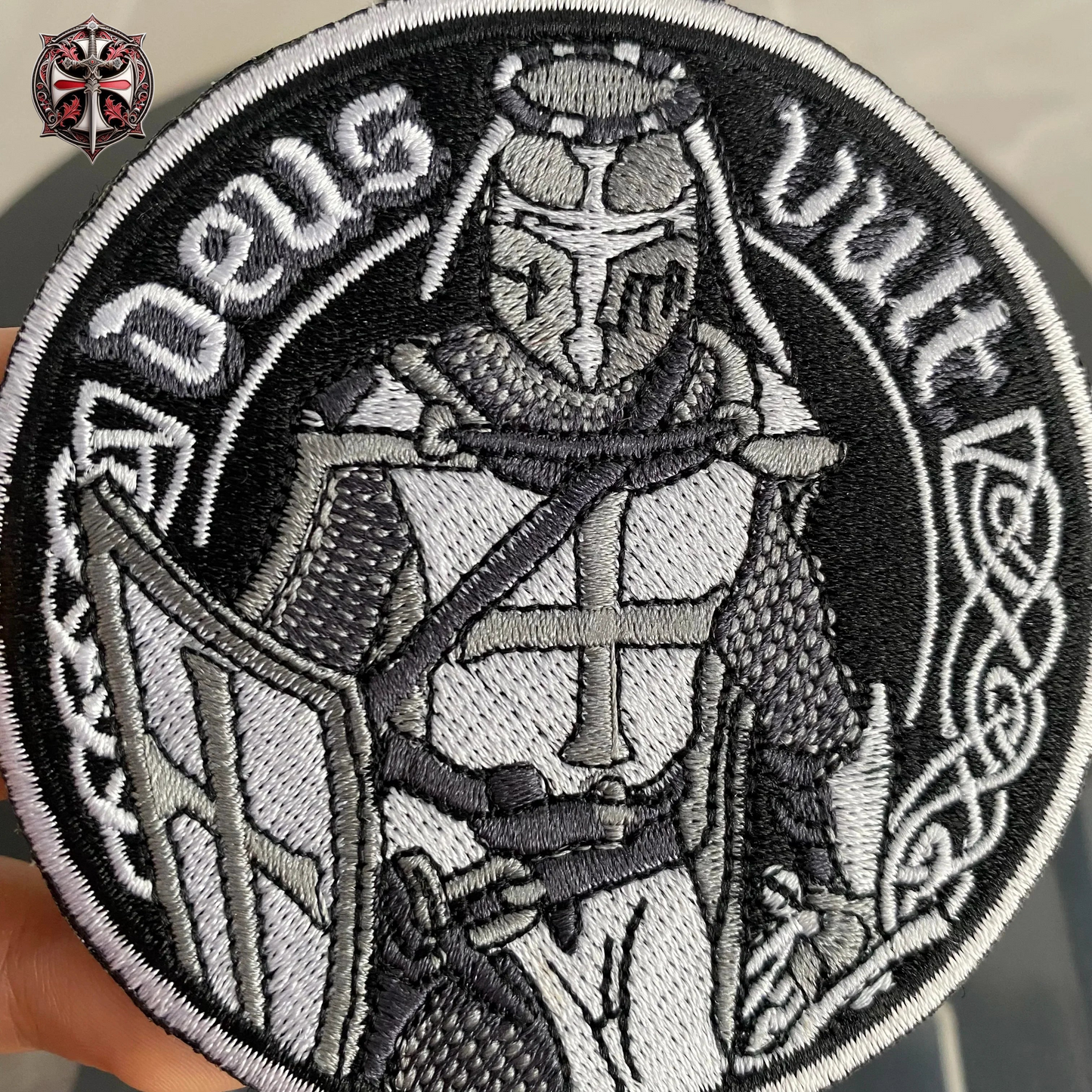 Ecusson Deus Vult