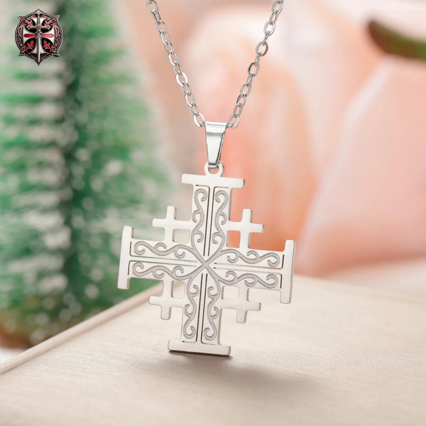 Collier Croix de l'Ordre Jérusalem Femme