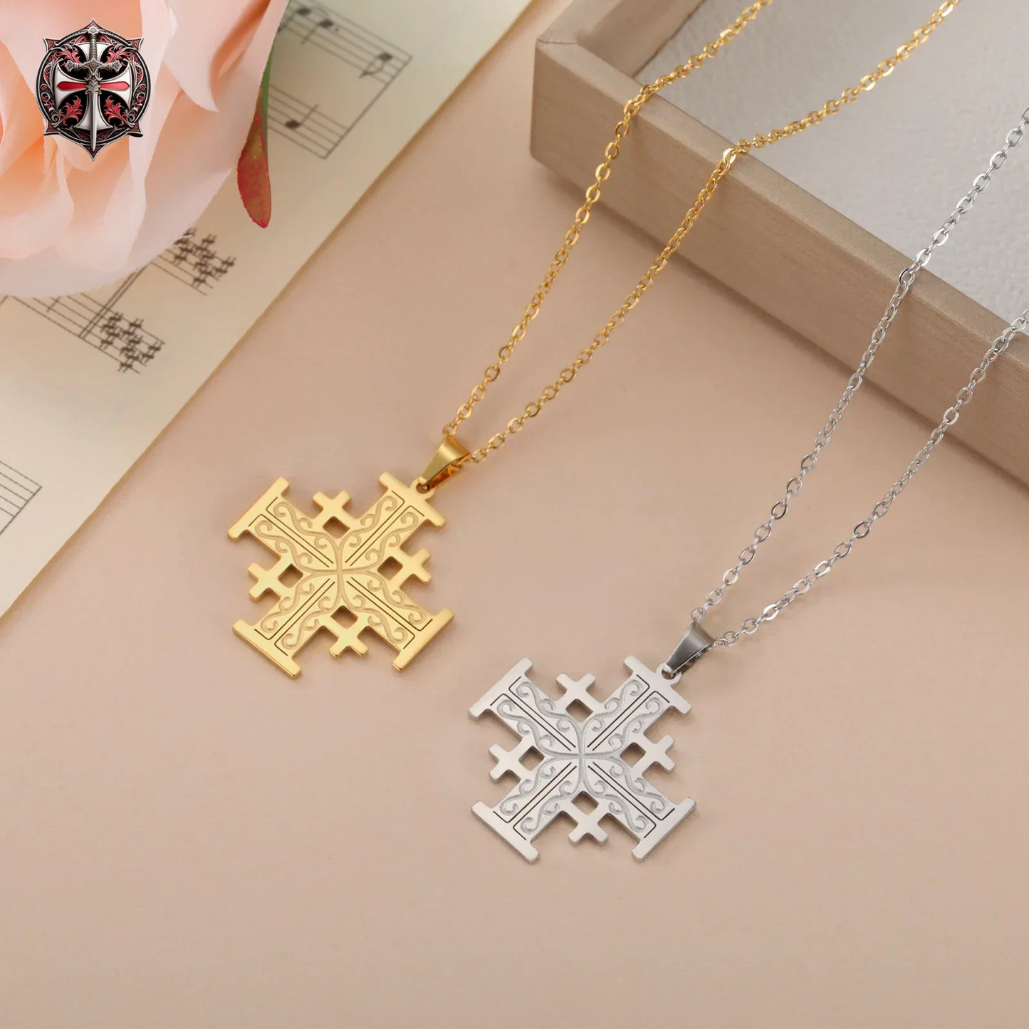 Collier Croix de l'Ordre Jérusalem Femme