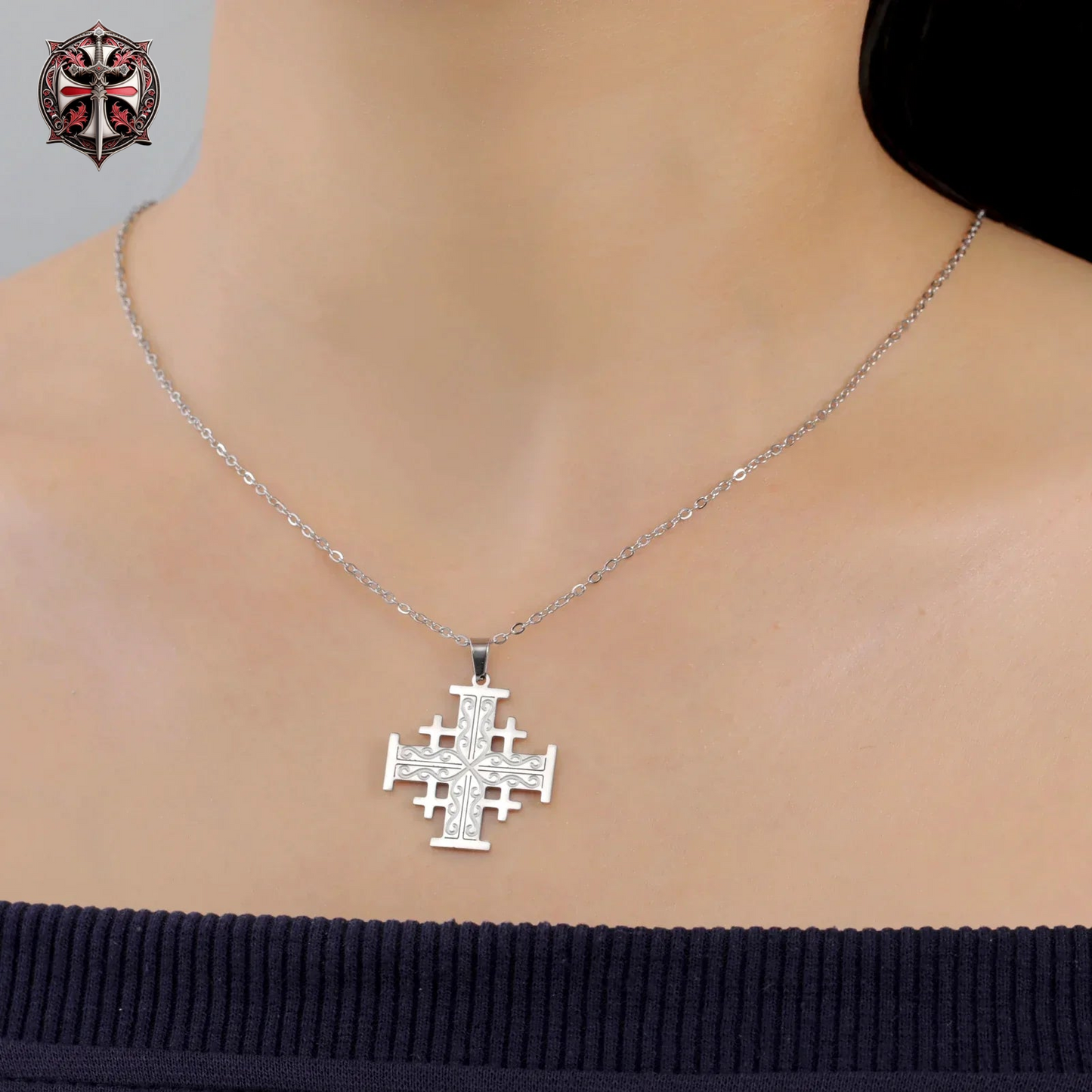 Collier Croix de l'Ordre Jérusalem Femme
