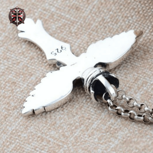 Collier des Ailes Sacrés