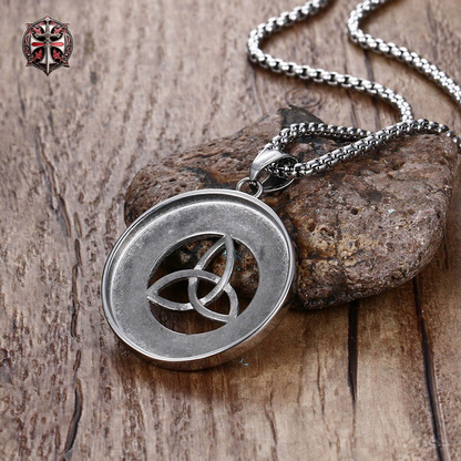 Collier du Triquètre