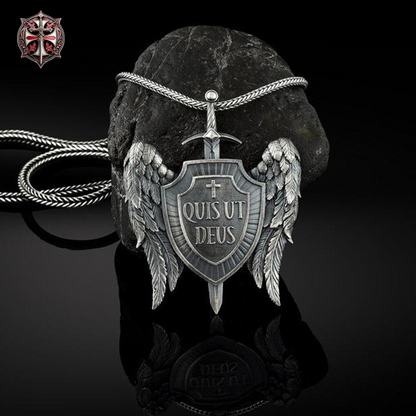 Collier Quis Ut Deus