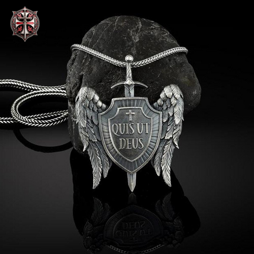 Collier Quis Ut Deus