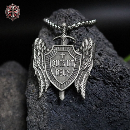 Collier Quis Ut Deus