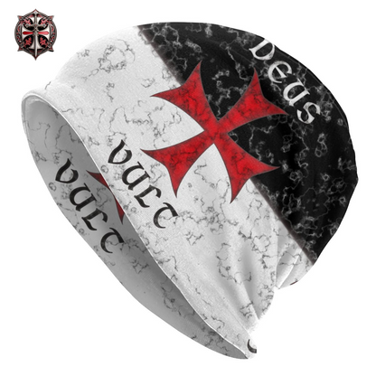 Bonnet Deus Vult