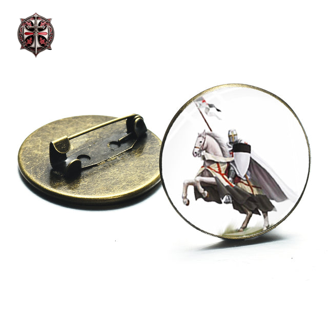 Pin's Templier