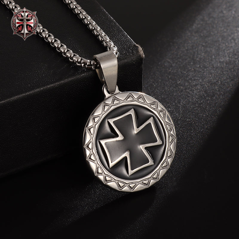 Collier Croix Teutonnique