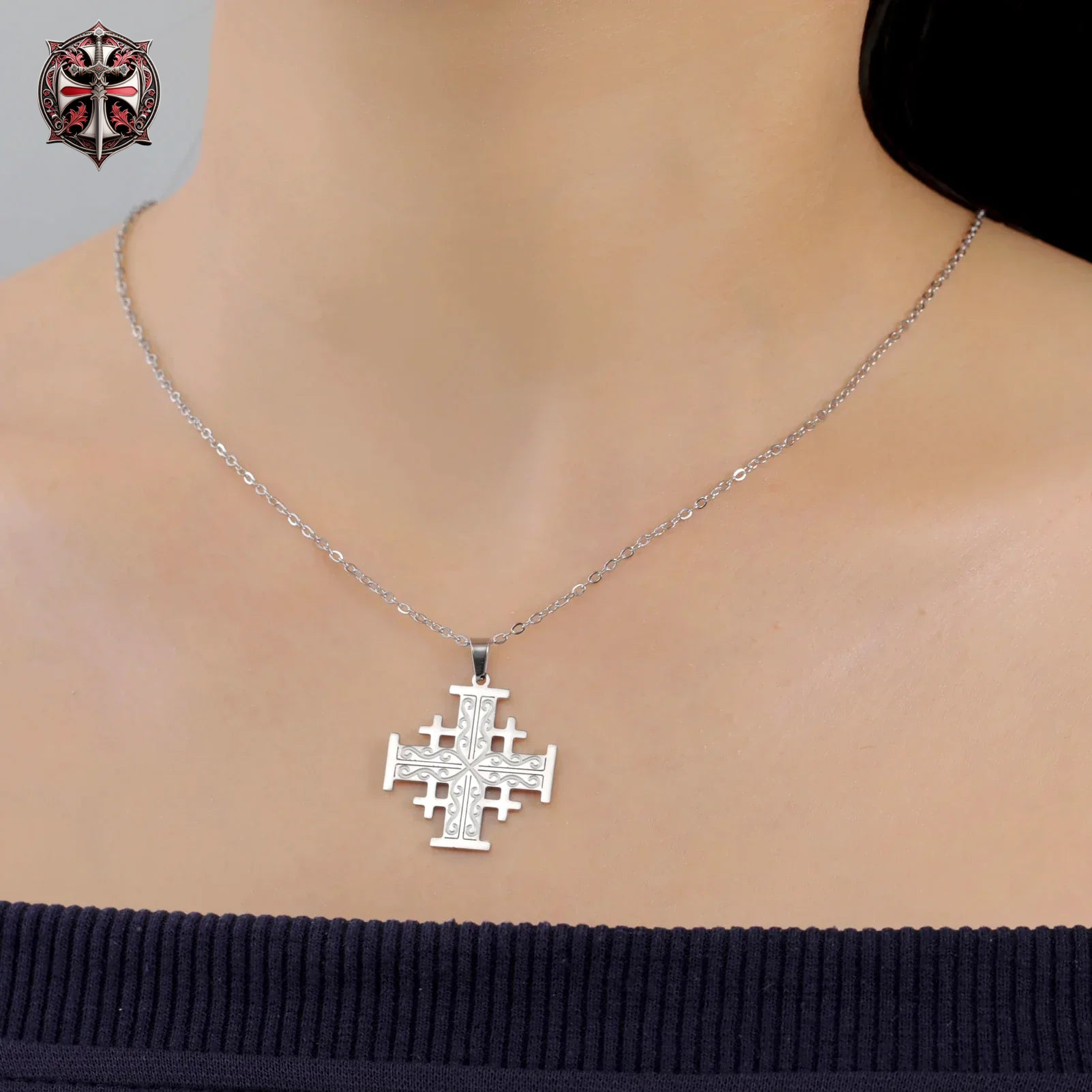 Collier Croix de l'Ordre Jérusalem Femme